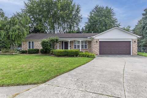 35328 Riebel, Clinton Township, MI 48035