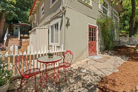 900 Lakeside DR, FELTON, CA 95018