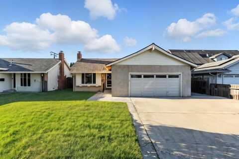 271 Bieber DR, SAN JOSE, CA 95123