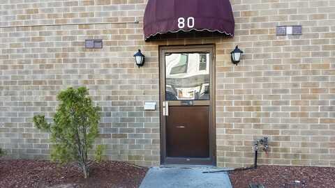 80 Stanton Street, Worcester, MA 01605
