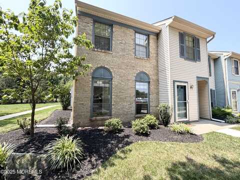 33 Wyndham Place, Robbinsville, NJ 08691