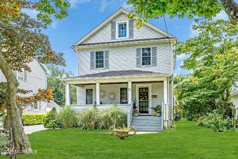 82 Patterson Avenue, Shrewsbury, NJ 07702