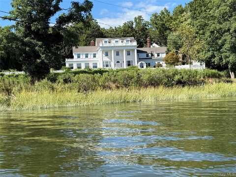 158 E Shore Road, Huntington Bay, NY 11743