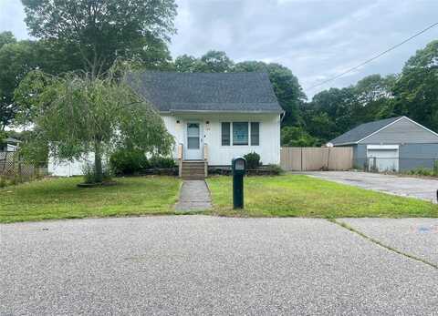 10 Claremont Drive, Mastic Beach, NY 11951