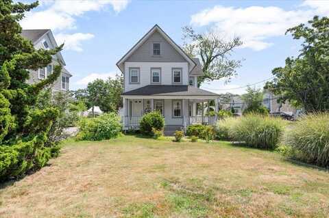 45 County Line Road, Amityville, NY 11701