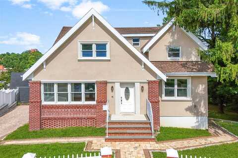 9 Aka 11 Wellesley Avenue, Yonkers, NY 10705