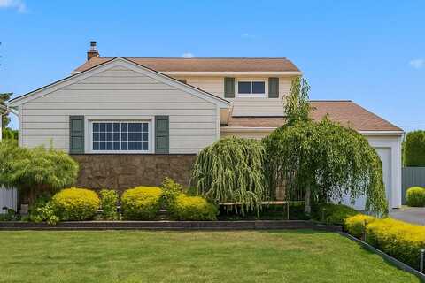 50 Froehlich Farm Road, Hicksville, NY 11801