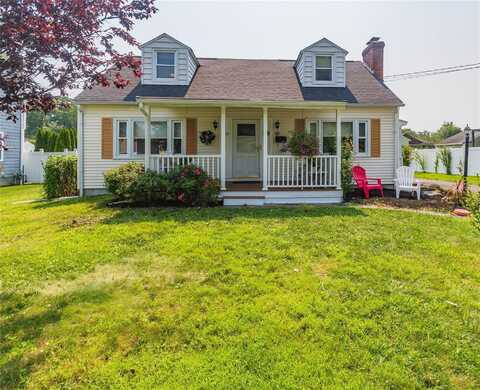 49 Avenue A, Cornwall On Hudson, NY 12520