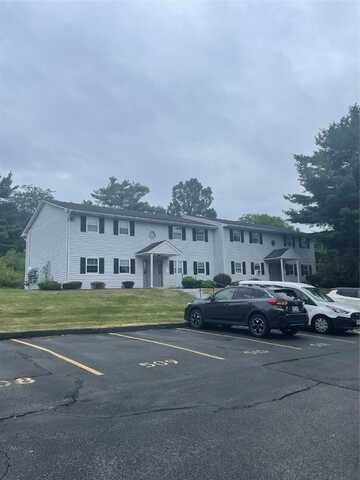 8 Ivy Court, Fishkill, NY 12524