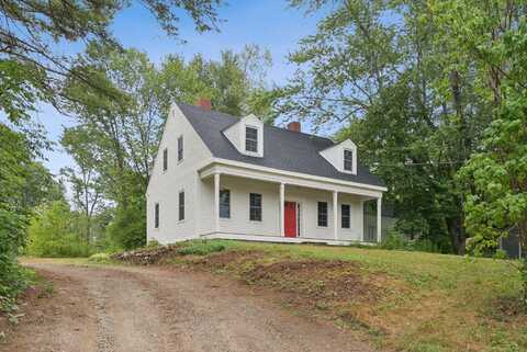 34 Troop Road, Pittston, ME 04345