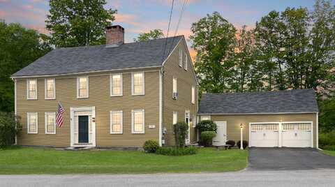 1 Mast Road, Lee, NH 03861