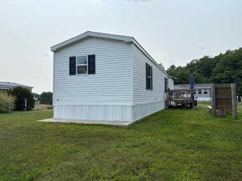 27 Daniel Drive, Belfast, ME 04915