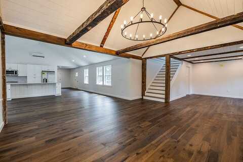 497 N Parish Road, Turner, ME 04282