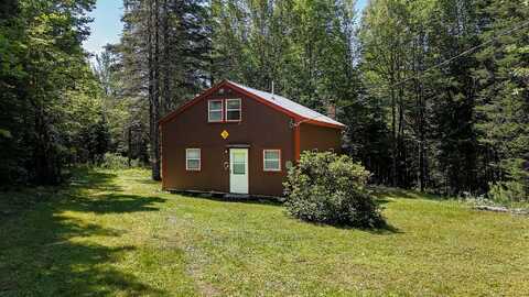 30 Moosehorn Road, Abbot, ME 04406