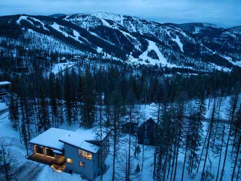 1074 Elk Camp Loop, Whitefish, MT 59937