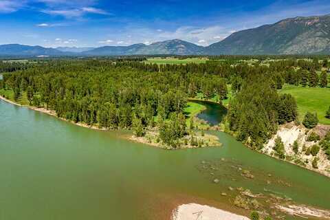 560 Windfield Lane, Columbia Falls, MT 59912