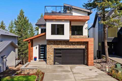 211 Whisper Ridge Drive, Bigfork, MT 59911