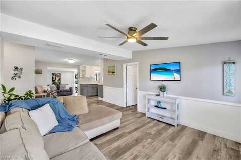 2047 Harbor, NAPLES, FL 34104