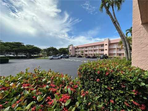 170 Turtle Lake, NAPLES, FL 34105