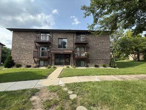 8238 Woodland Drive, Darien, IL 60561