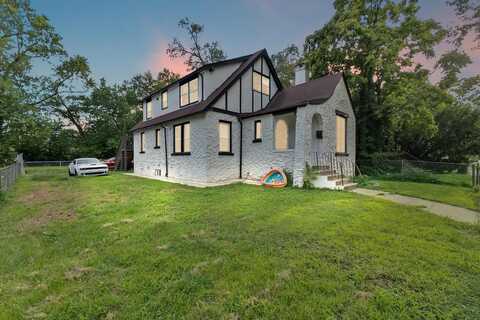 28 E 157th Street, Harvey, IL 60426