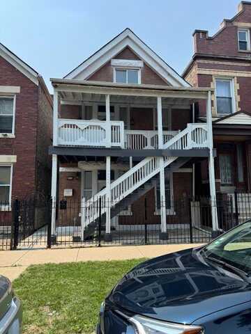 2620 S Sawyer Avenue, Chicago, IL 60623
