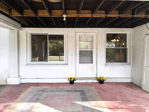 38185 N State Park Road, Spring Grove, IL 60081