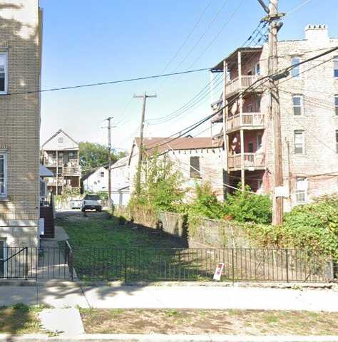 1012 W 32nd Place, Chicago, IL 60608