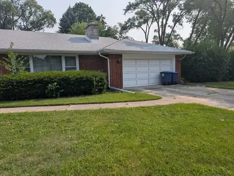1005 E Forest Avenue, Des Plaines, IL 60018