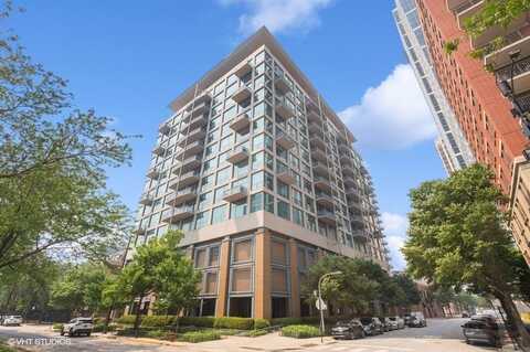 125 E 13th Street, Chicago, IL 60605