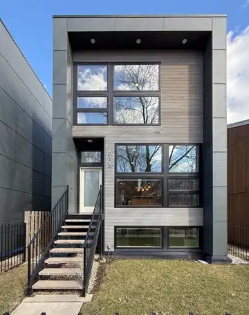 6123 S Ellis Avenue, Chicago, IL 60637