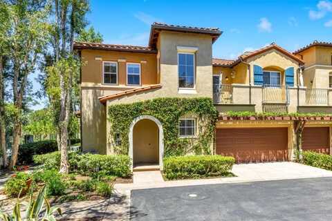 4 Veroli Court, Newport Coast, CA 92657