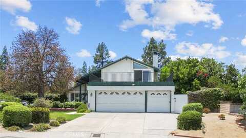 8405 Melba Avenue, West Hills, CA 91304