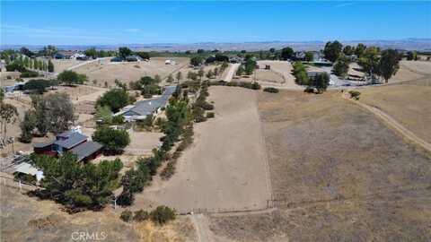 5040 White Tail Place, Paso Robles, CA 93446