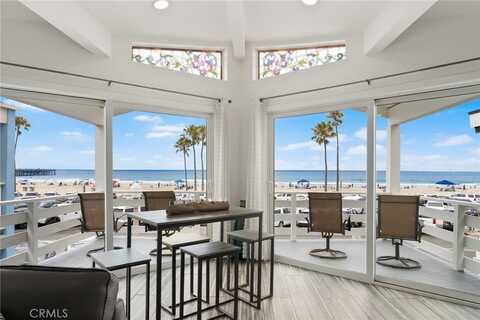 2212 W Oceanfront, Newport Beach, CA 92663