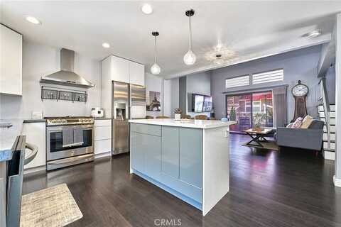 957 W Imperial, La Habra, CA 90631