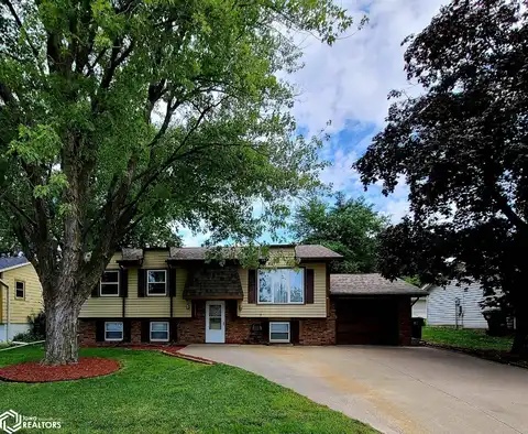 1610 S 5th Street, Oskaloosa, IA 52577