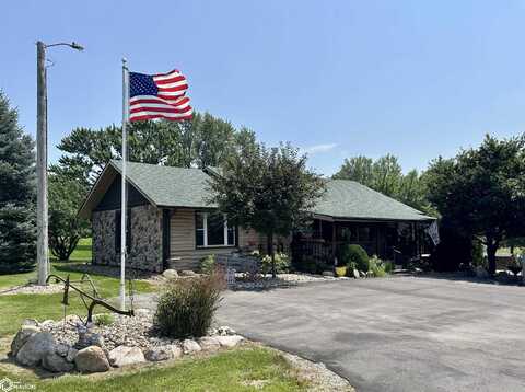 21450 490Th Street, Chariton, IA 50049