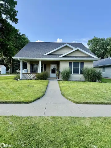1107 B Avenue W, Oskaloosa, IA 52577