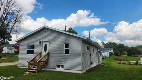 710 Wilson Street, Tama, IA 52339