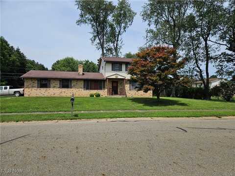 1025 Joseph Street, Louisville, OH 44641