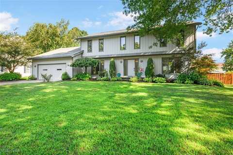 2485 Wendling Drive, Akron, OH 44333