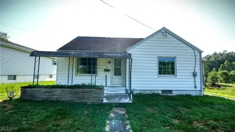 60 S Liberty Street, New Concord, OH 43762