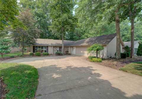8784 Gatewood Drive, North Ridgeville, OH 44039