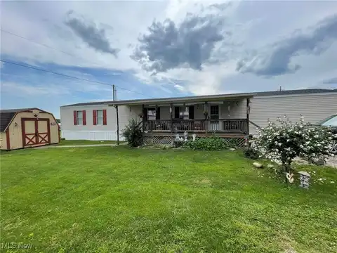 3250 Maysville Pike unit: 33, Zanesville, OH 43701