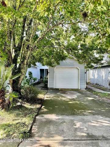 12014 Cobblewood Lane North, Jacksonville, FL 32225