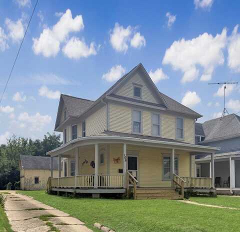 105 West Empire Street, Freeport, IL 61032