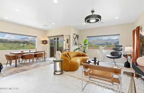 4291 North Red Sun Place, Tucson, AZ 85750