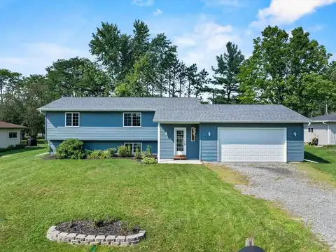 1209 E 15th Street, Marshfield, WI 54449