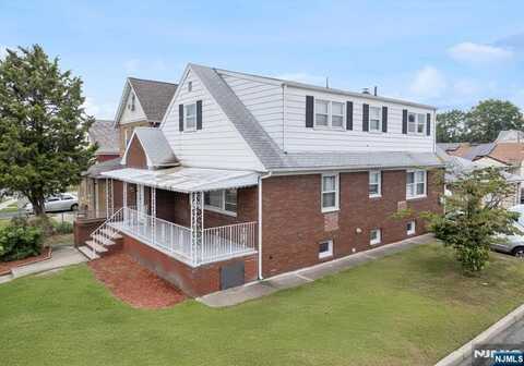 149 Paterson Avenue, Lodi, NJ 07644